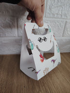 Envoltorio para taza, cinta y tarjeta de regalo