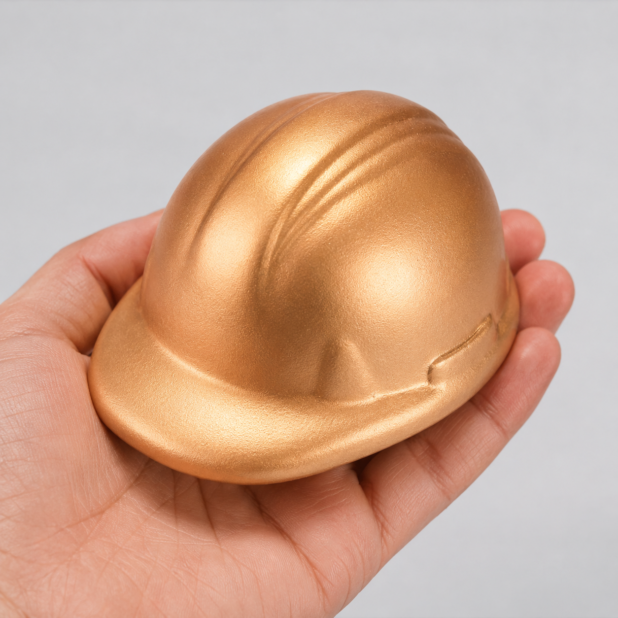 Mockup de Casco Anti-Stress Encobrizado