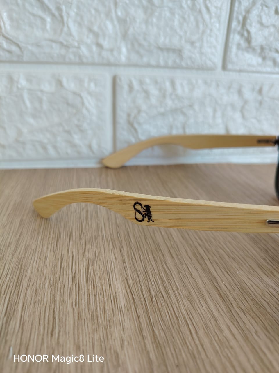 Anteojos Lentes de sol "BAMBOO" UV400 Con Funda