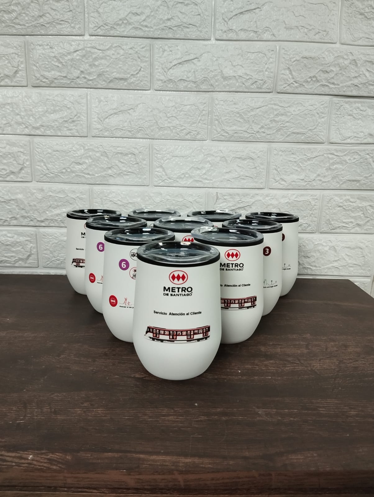 Mug metálico/plástico ''SYNNA'' 350cc