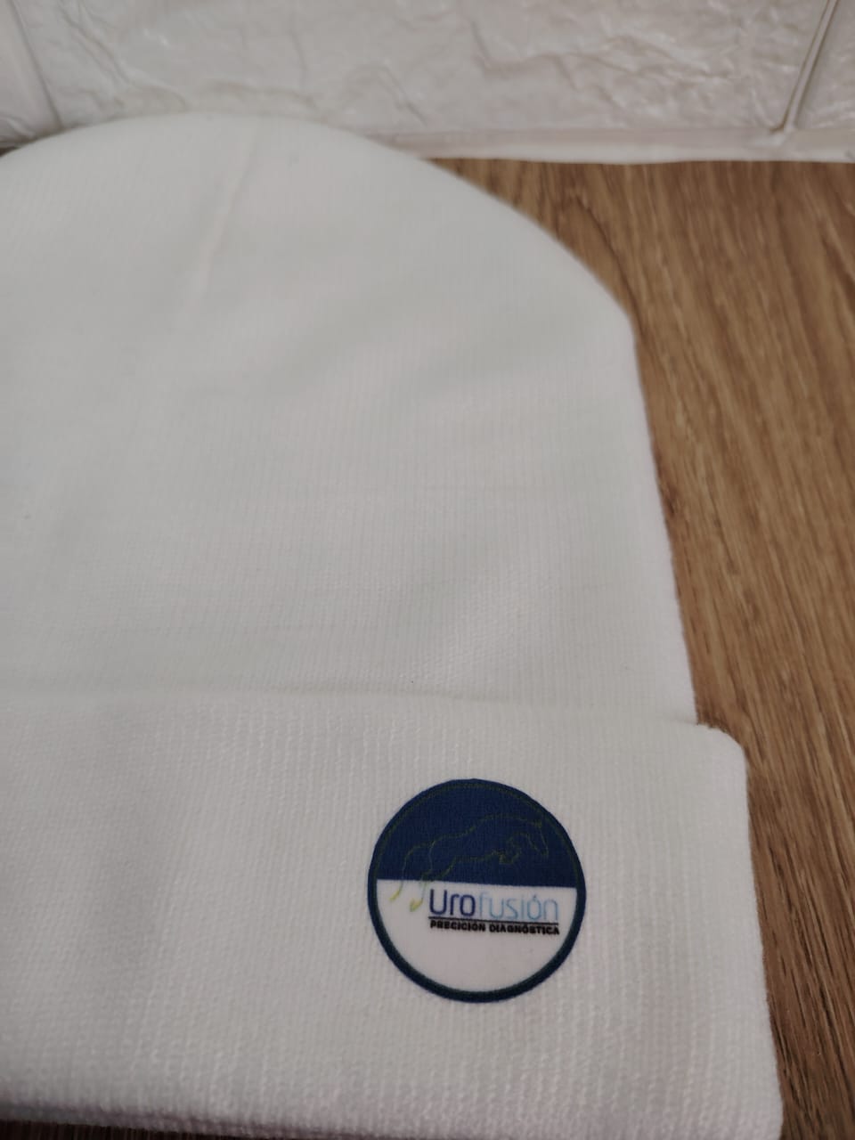 GORRO DE LANA CON DOBLEZ