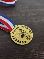 Medalla Campeonato Cueca Fiestas Patrias – Personalizable con Cinta Tricolor