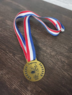 Medalla Campeonato Cueca Fiestas Patrias – Personalizable con Cinta Tricolor