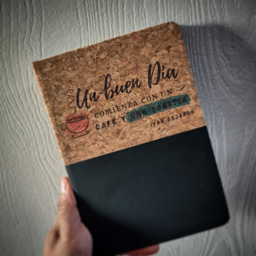 PACK DE REGALO CUADERNO MÁS MUG