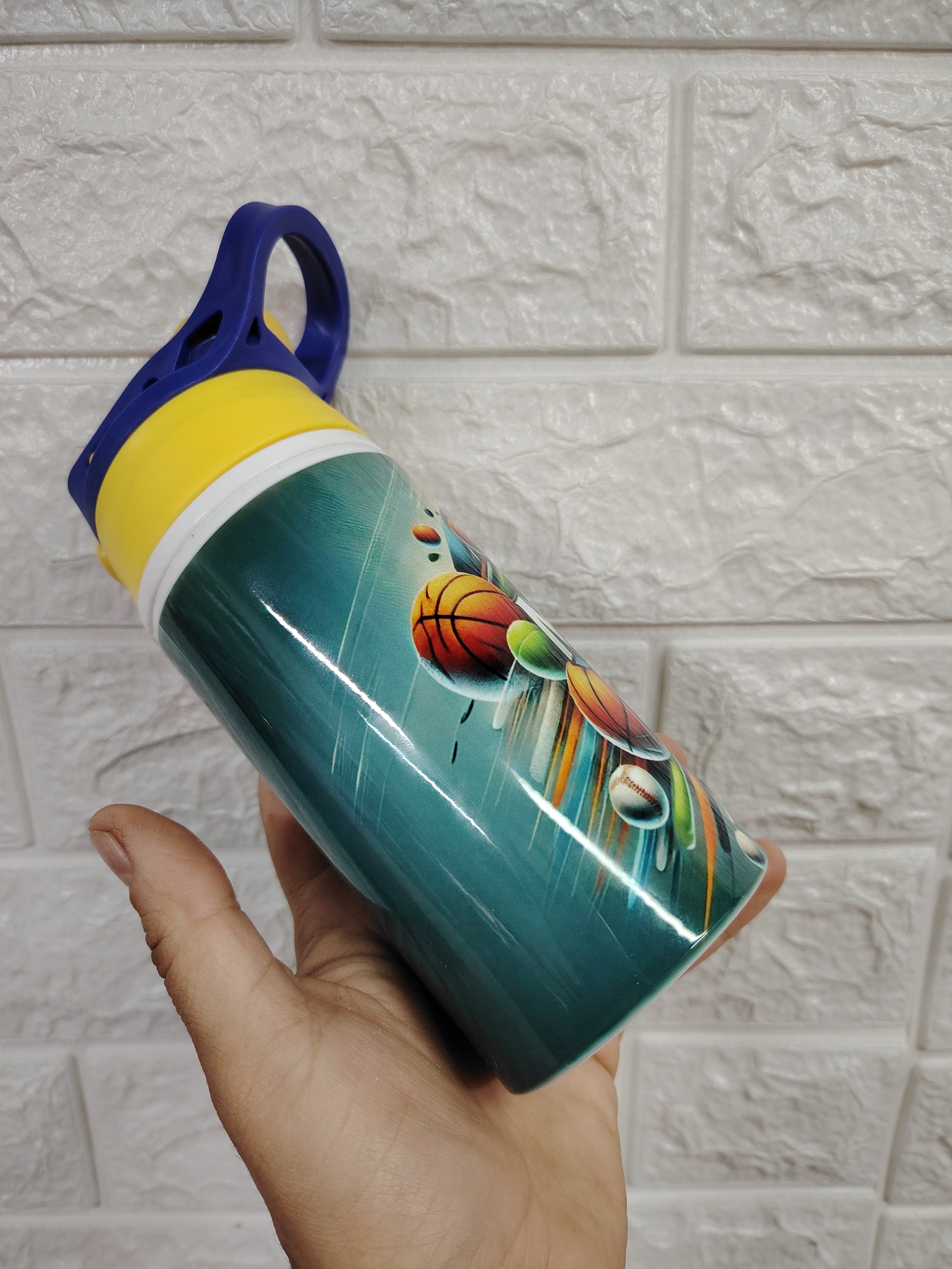 BOTELLA DE AGUA PARA NIÑOS PERSONALIZADA