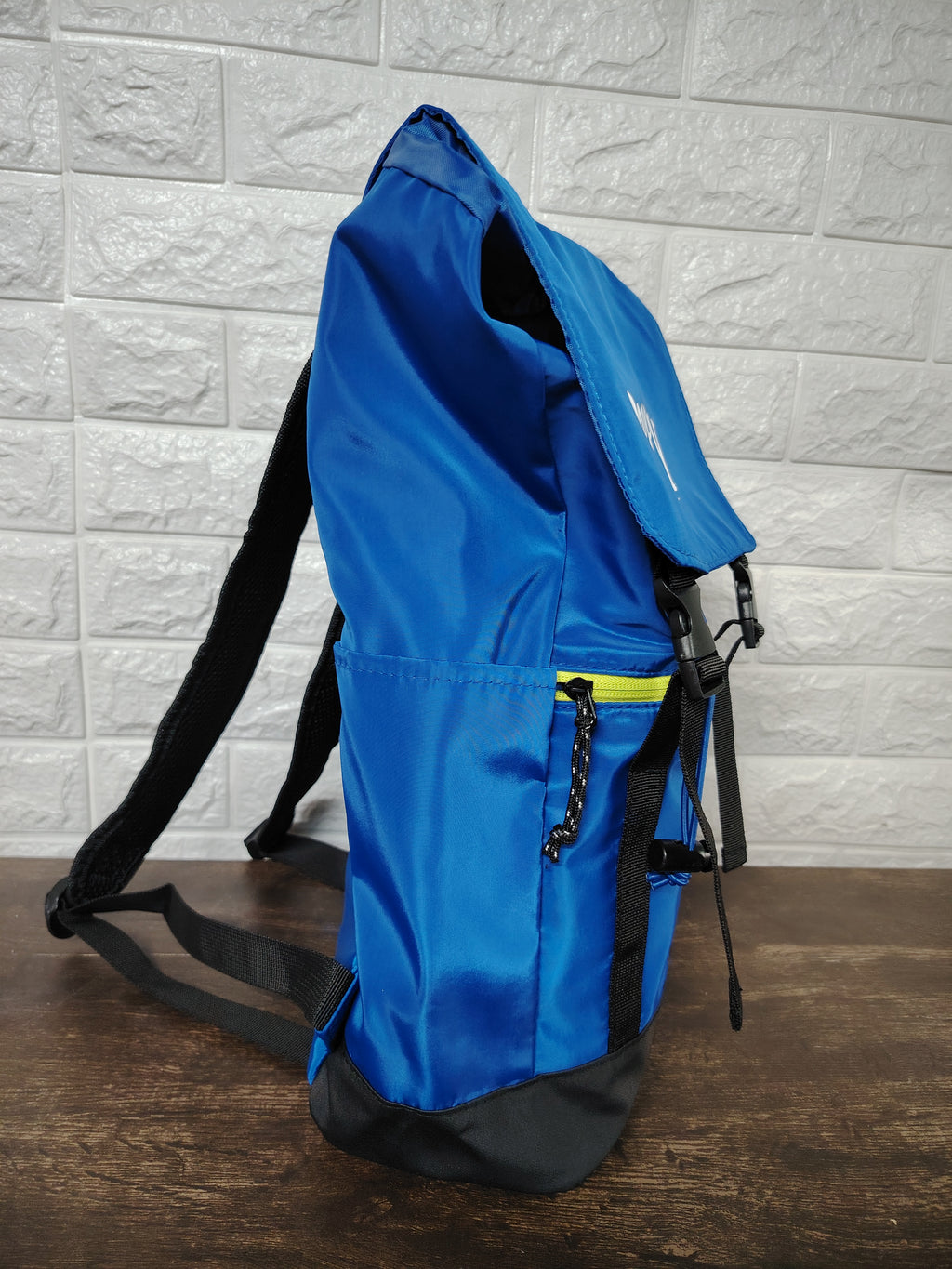 Mochila Impermeable "HARLEM" 19L