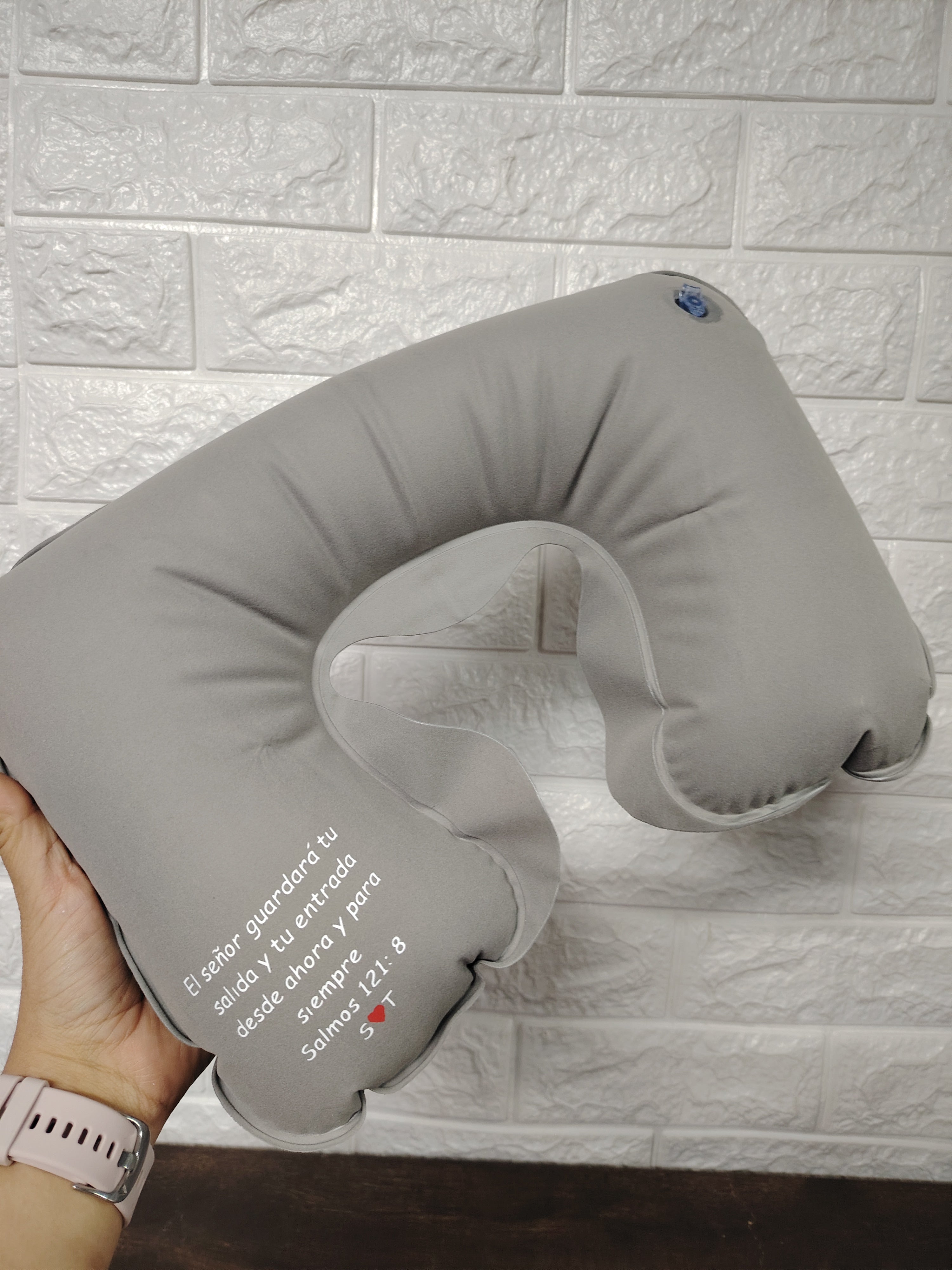 PACK DE VIAJE ALMOHADA + ANTIFAZ + TAPONES DE OÍDOS