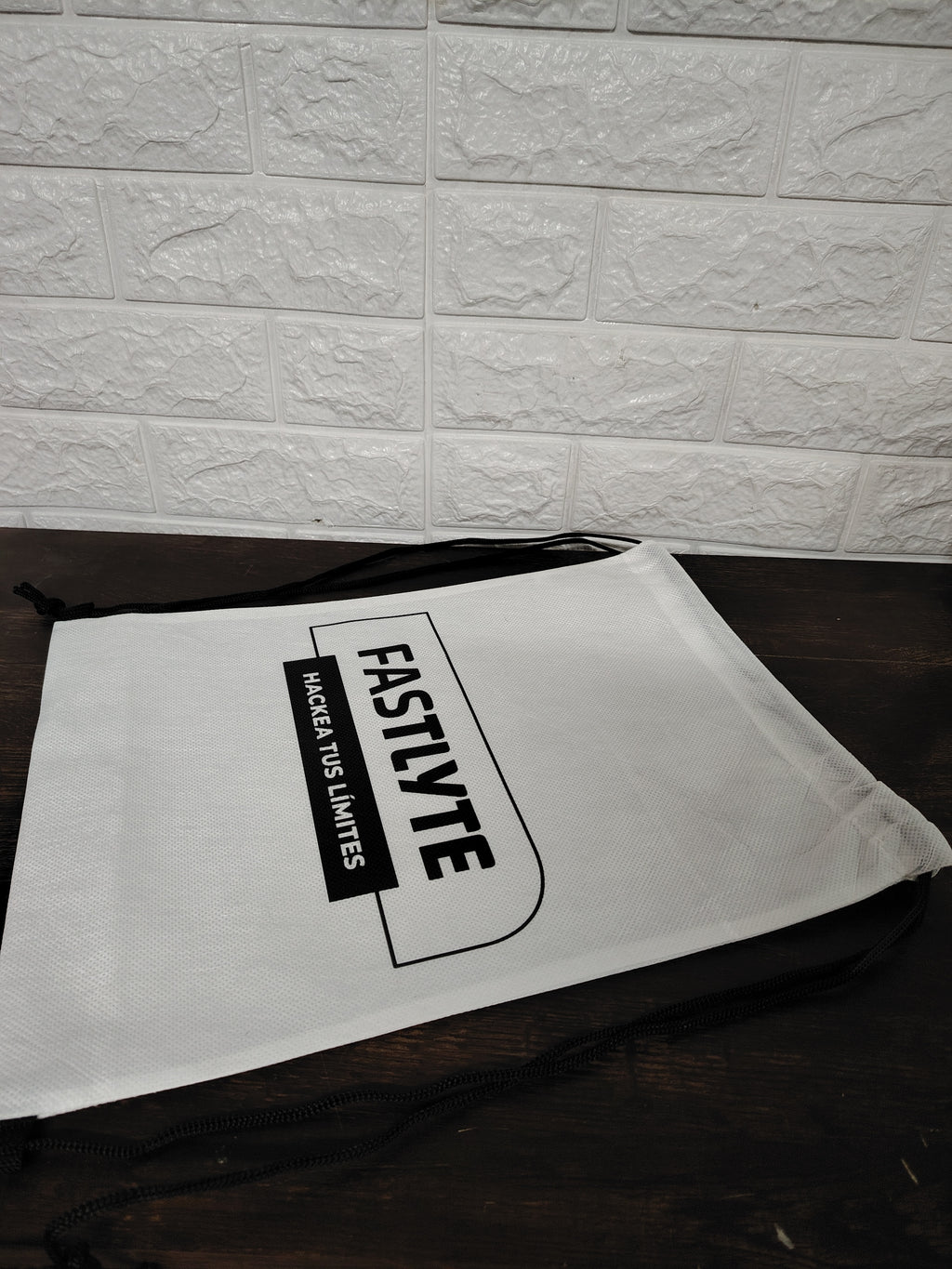 Mochila tipo Morral de TNT