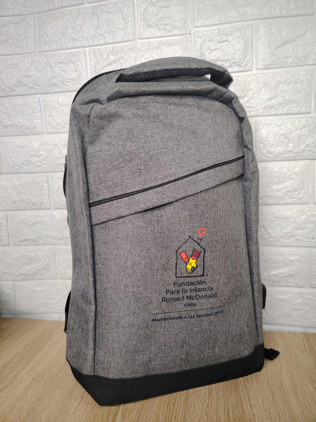 Mochila Porta-Notebook "FINLAND" 16L