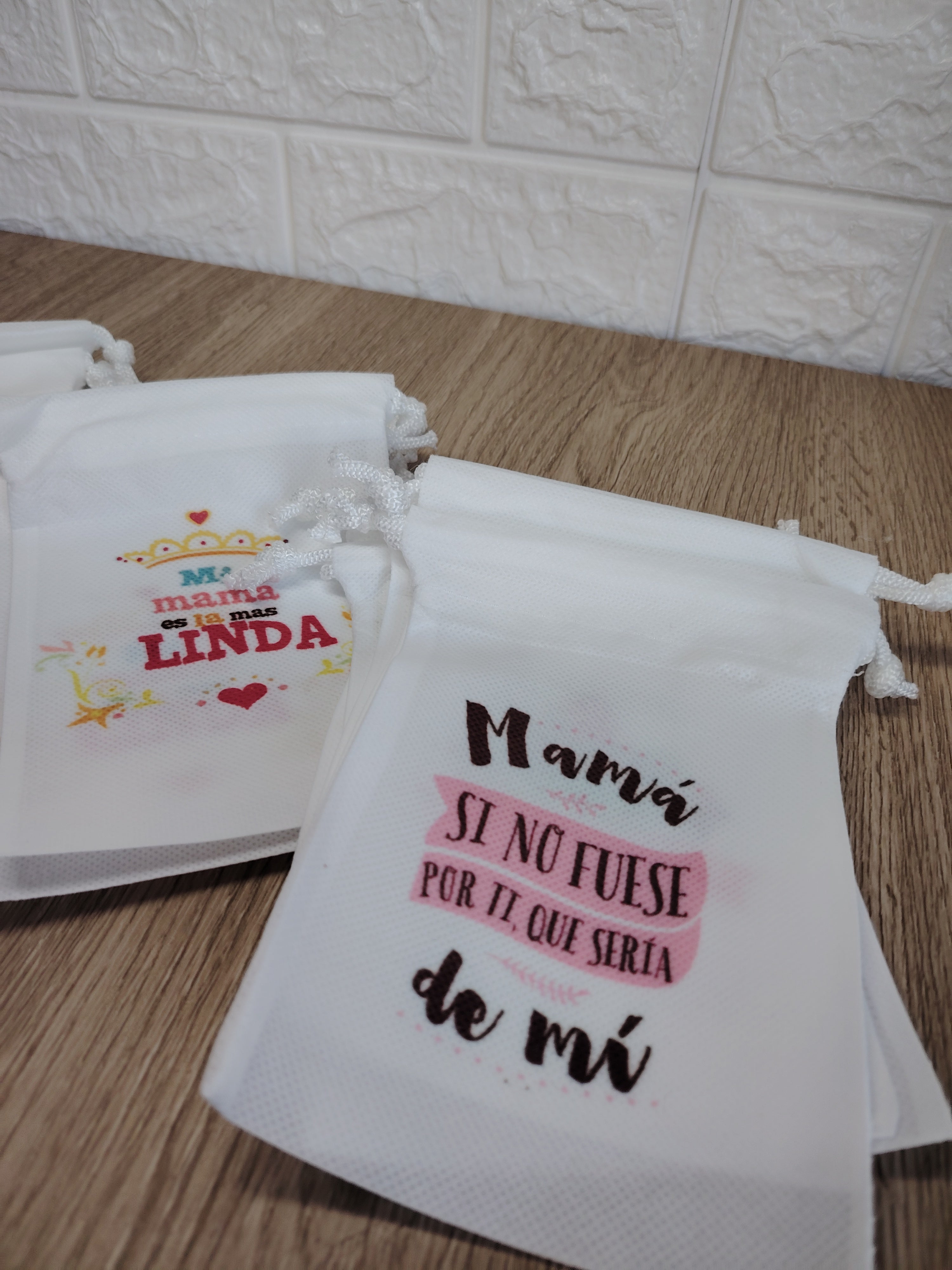 Porta-Lentes de TNT
