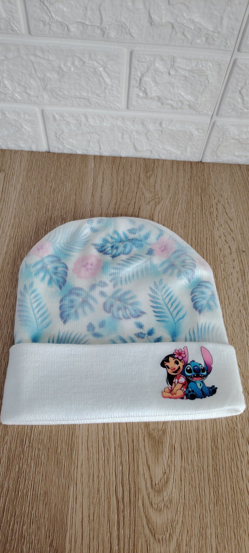 GORRO DE LANA CON DOBLEZ