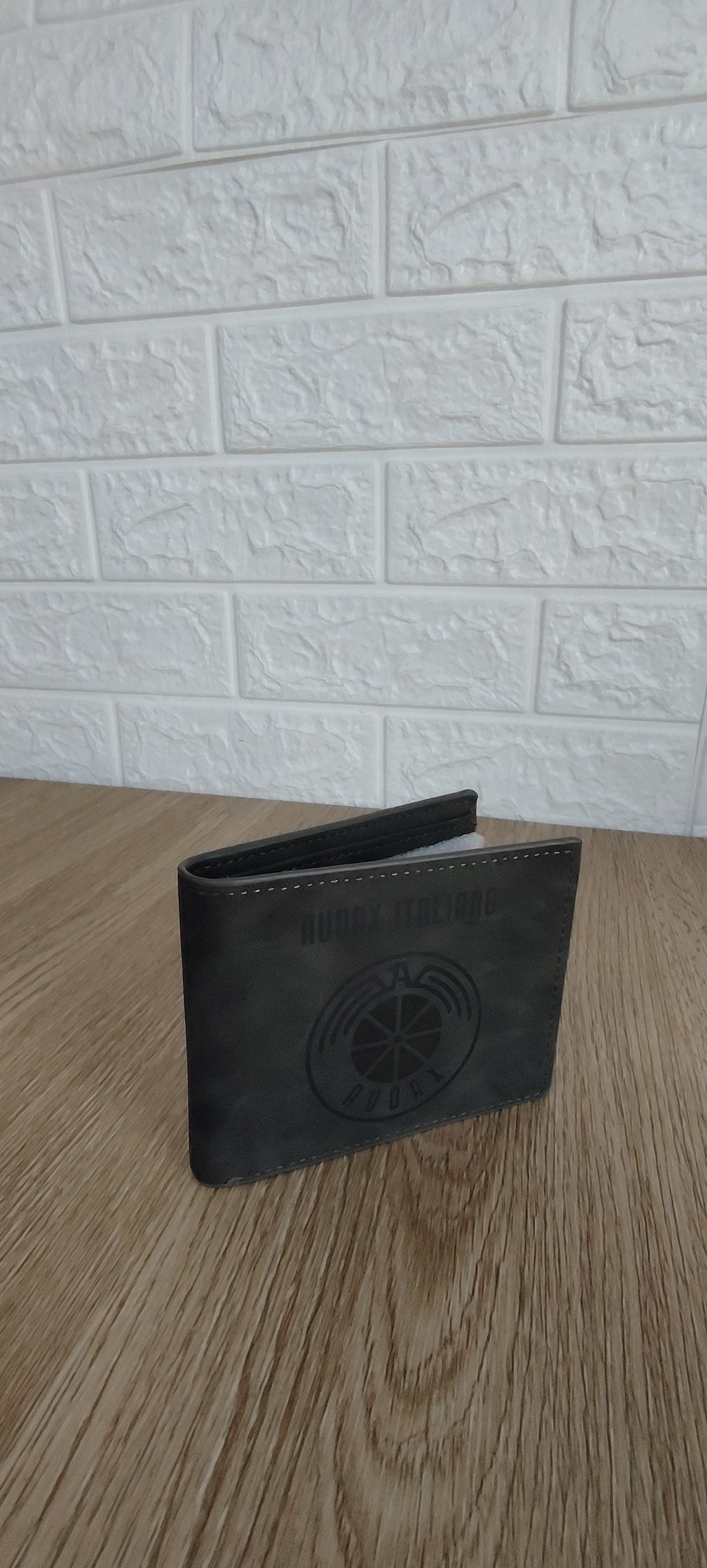 Billetera de Cuero Diseño Clasico