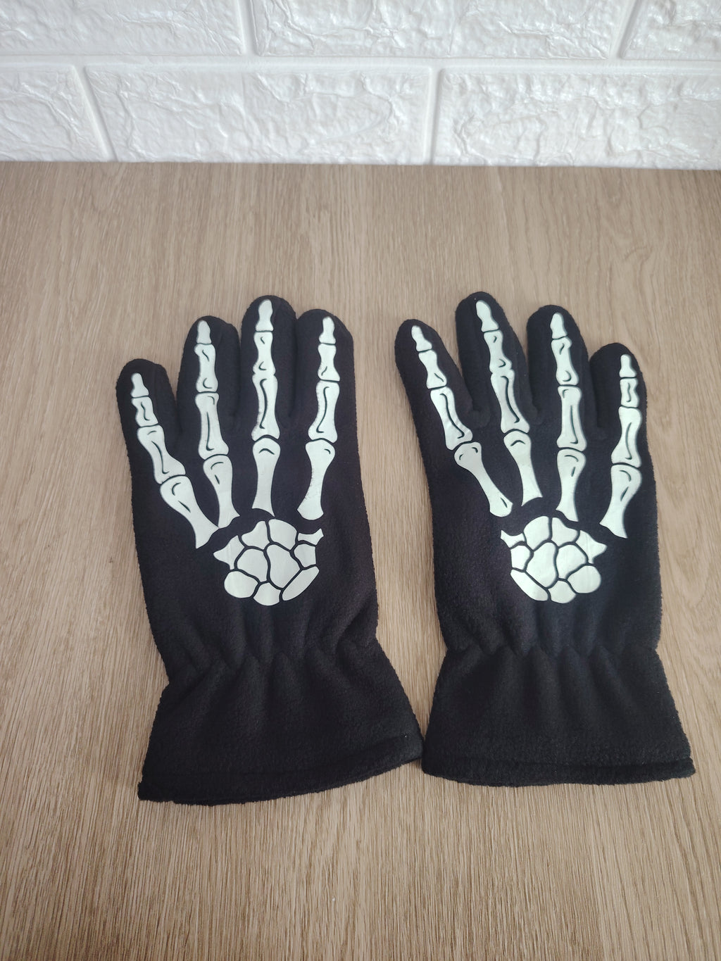 Guantes neon de calavera para disfraz de halloween