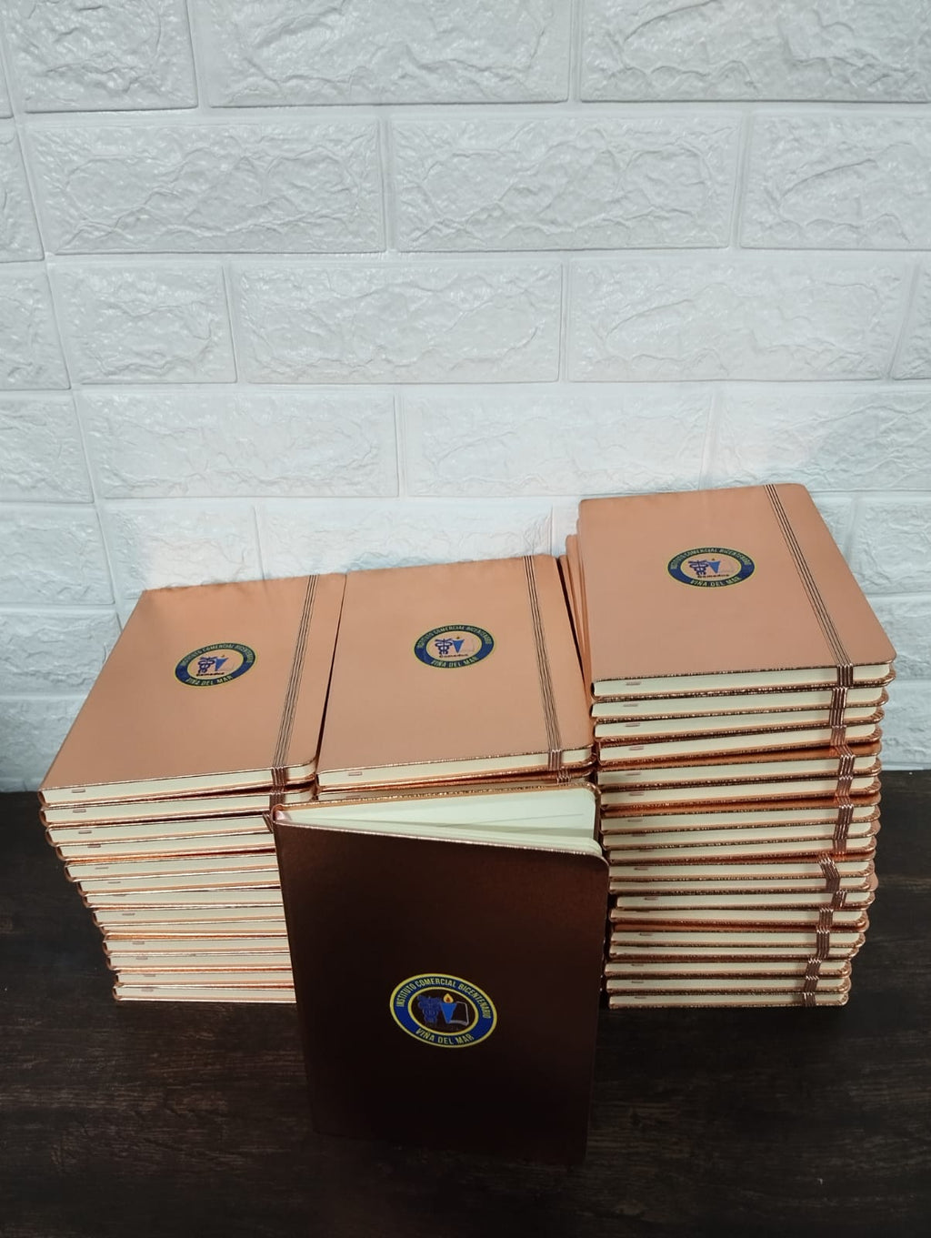 Cuaderno Tapa Dura Encobrizada