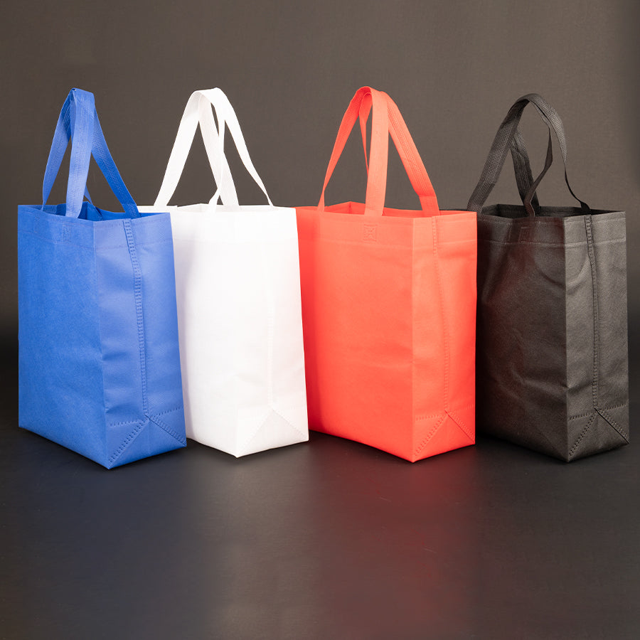Bolsa TNT reutilizable «SAUL» con costuras termoselladas, asas 38 x 2.5 cm. 14