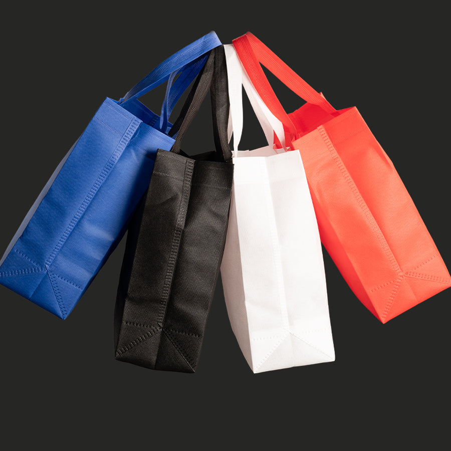 Bolsa TNT reutilizable «SAUL» con costuras termoselladas, asas 38 x 2.5 cm. 18