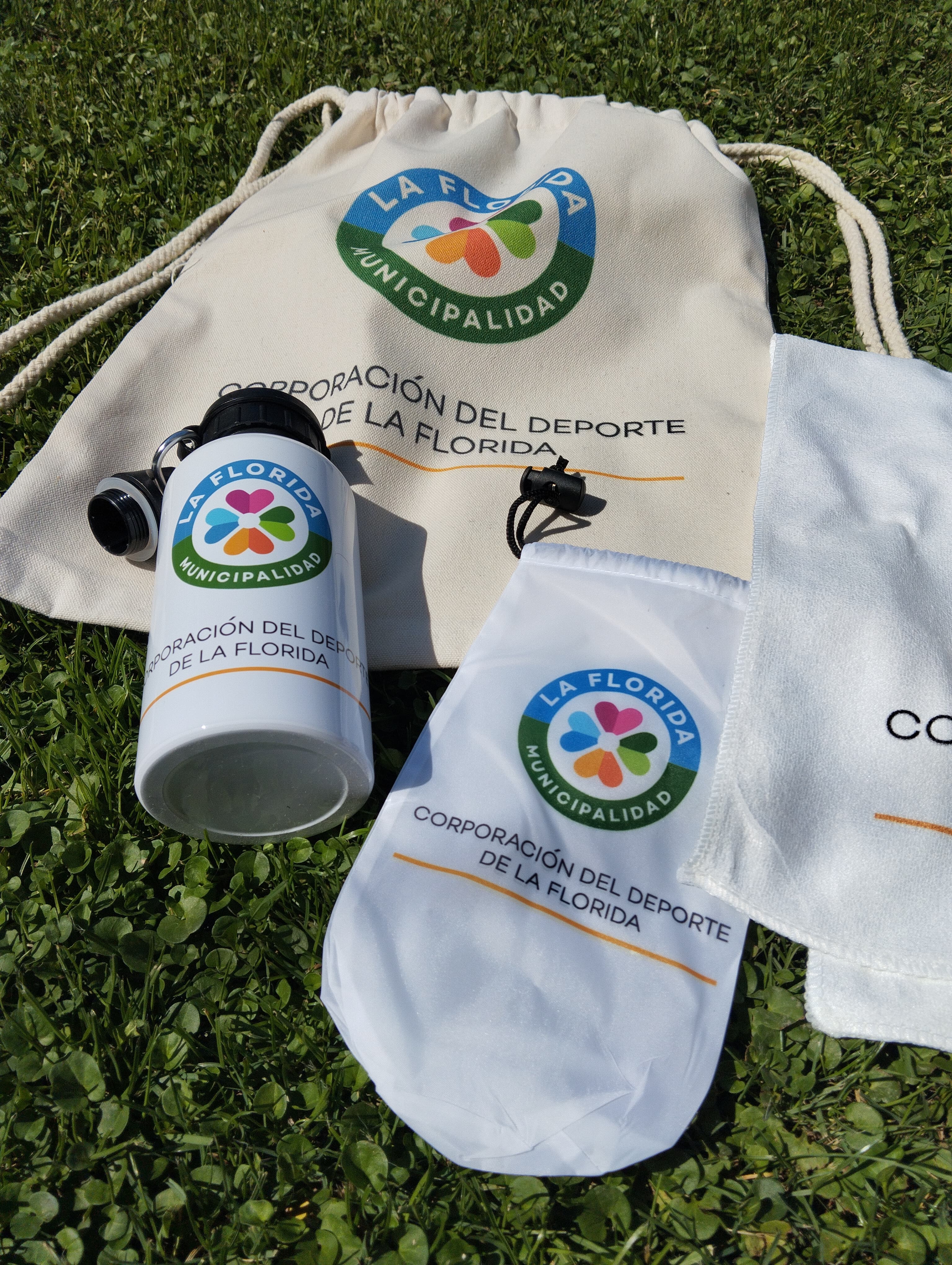 PACK DEPORTIVO TOALLA + MORRAL + BOTELLAPERSONALIZADA