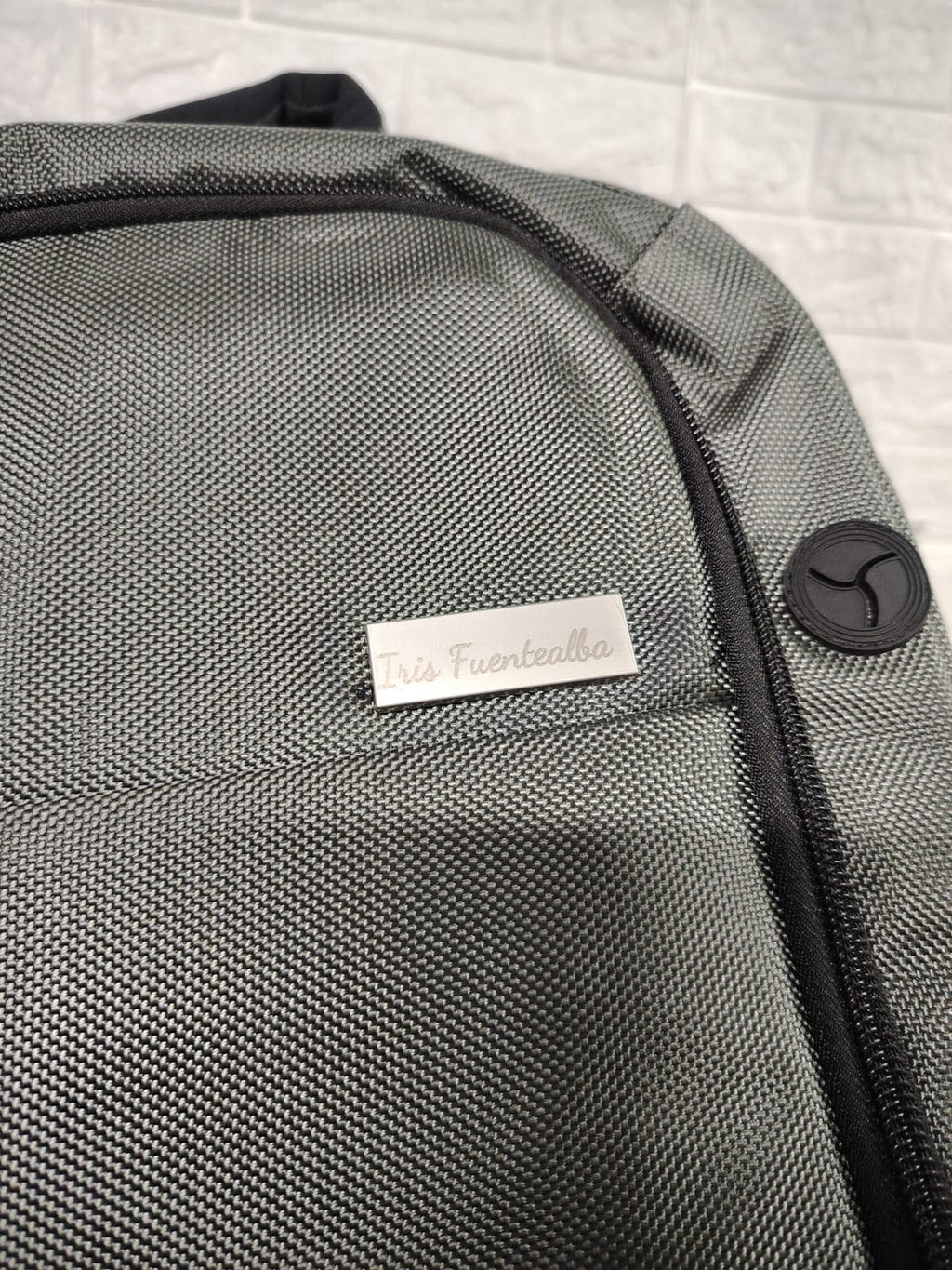 Maletín-Mochila Porta-Notebook "XD" 10L